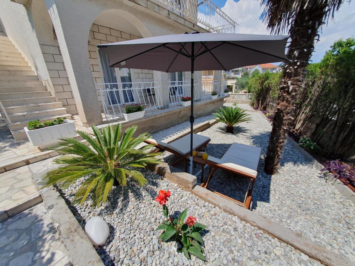 Apartment Zvjezdana Trogir Exterior foto