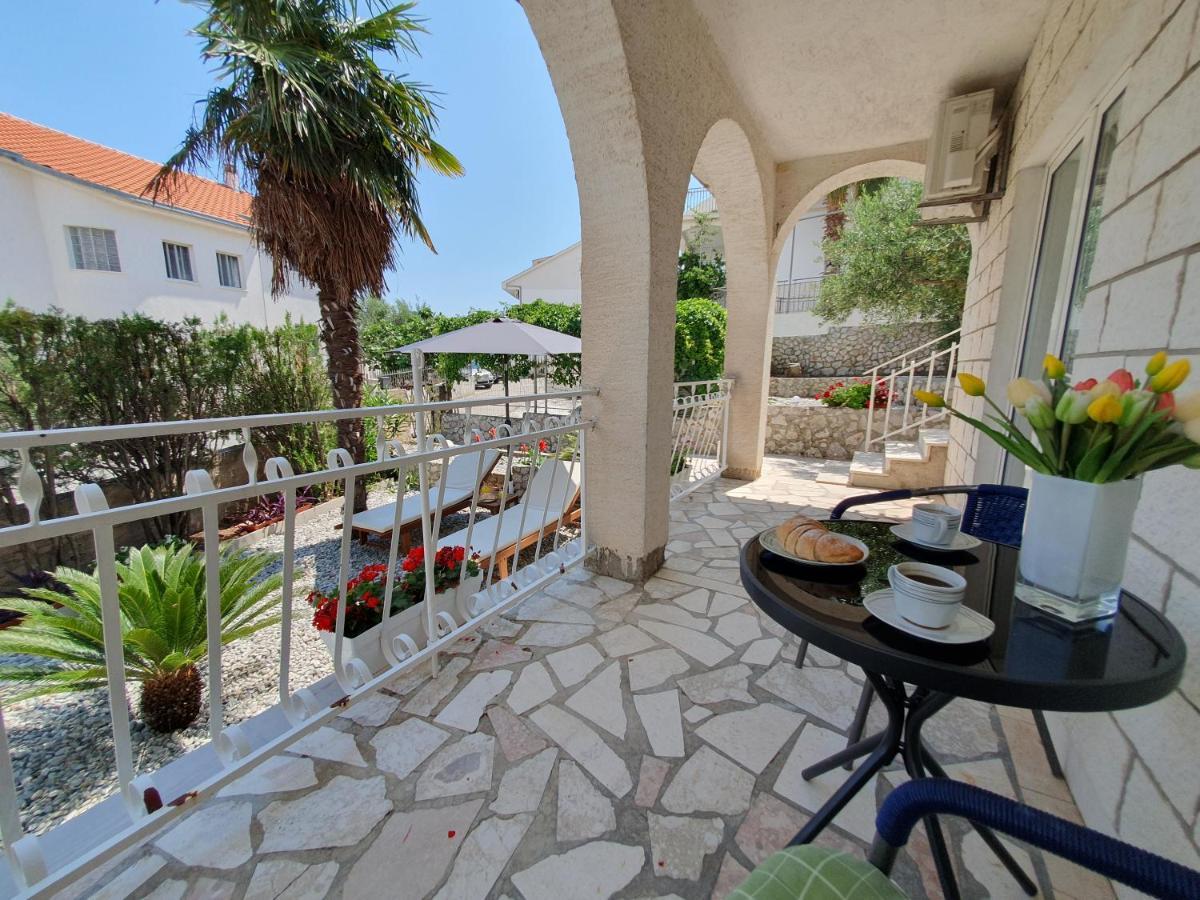 Apartment Zvjezdana Trogir Exterior foto