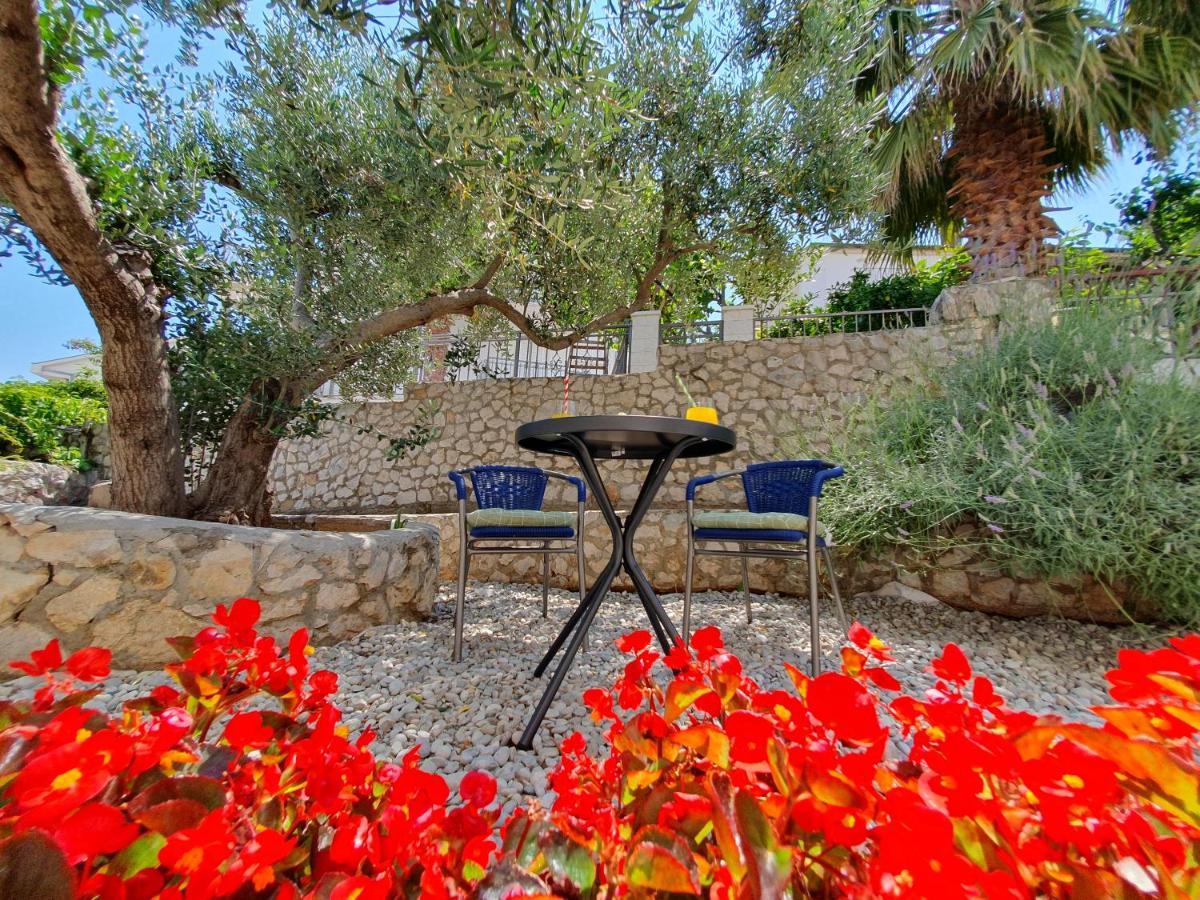 Apartment Zvjezdana Trogir Exterior foto